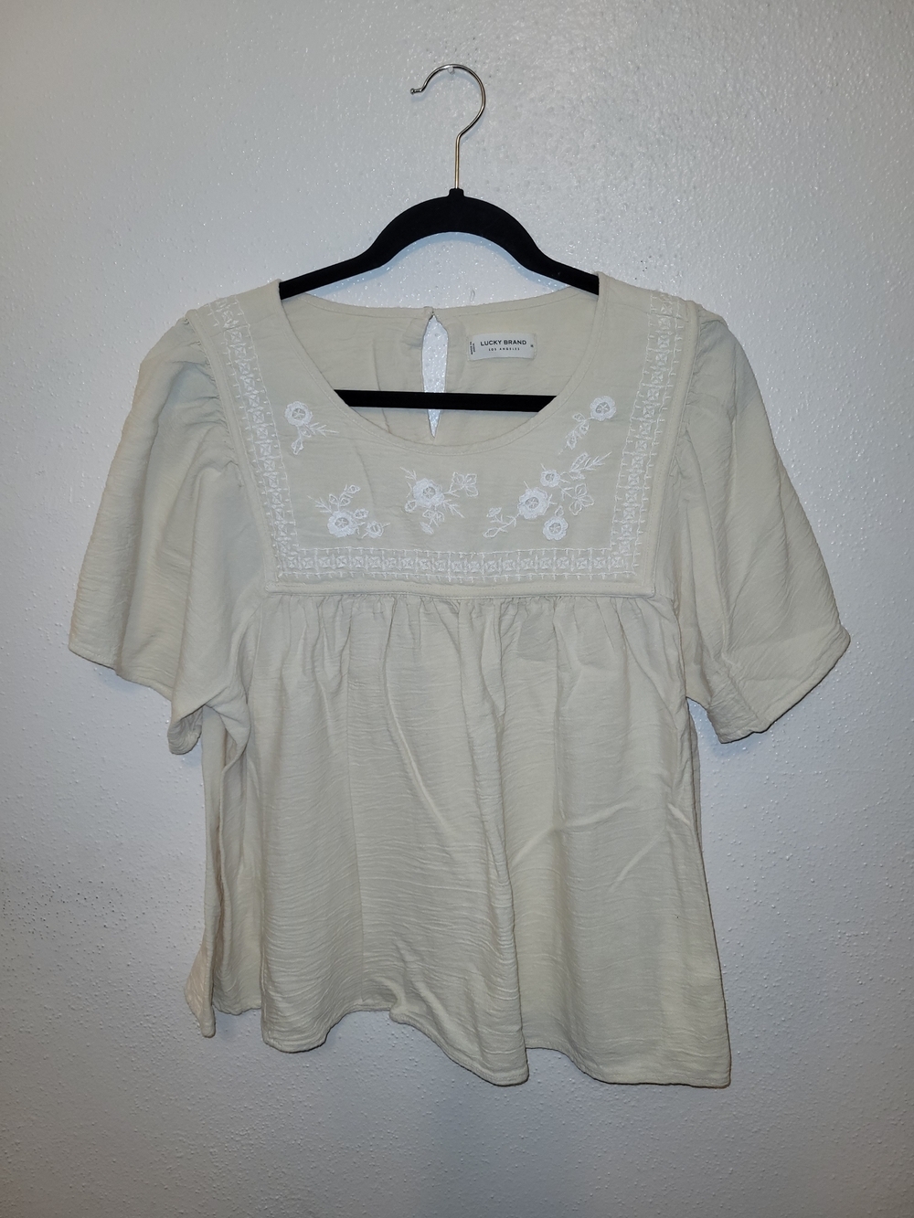 Lucky Brand Embroidered Peasant Blouse Ivory Floral Babydoll Flutter Sleeve M